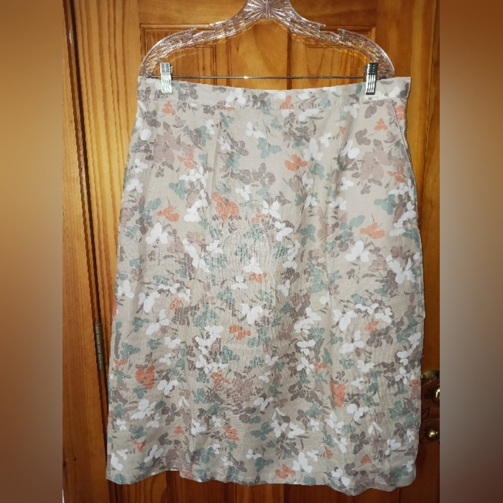L.L. Bean Floral Beige Linen Skirt Sz 16 NWOT